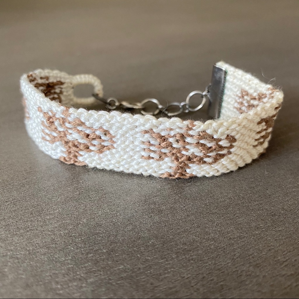 3/$30: Tree Pattern Bracelet